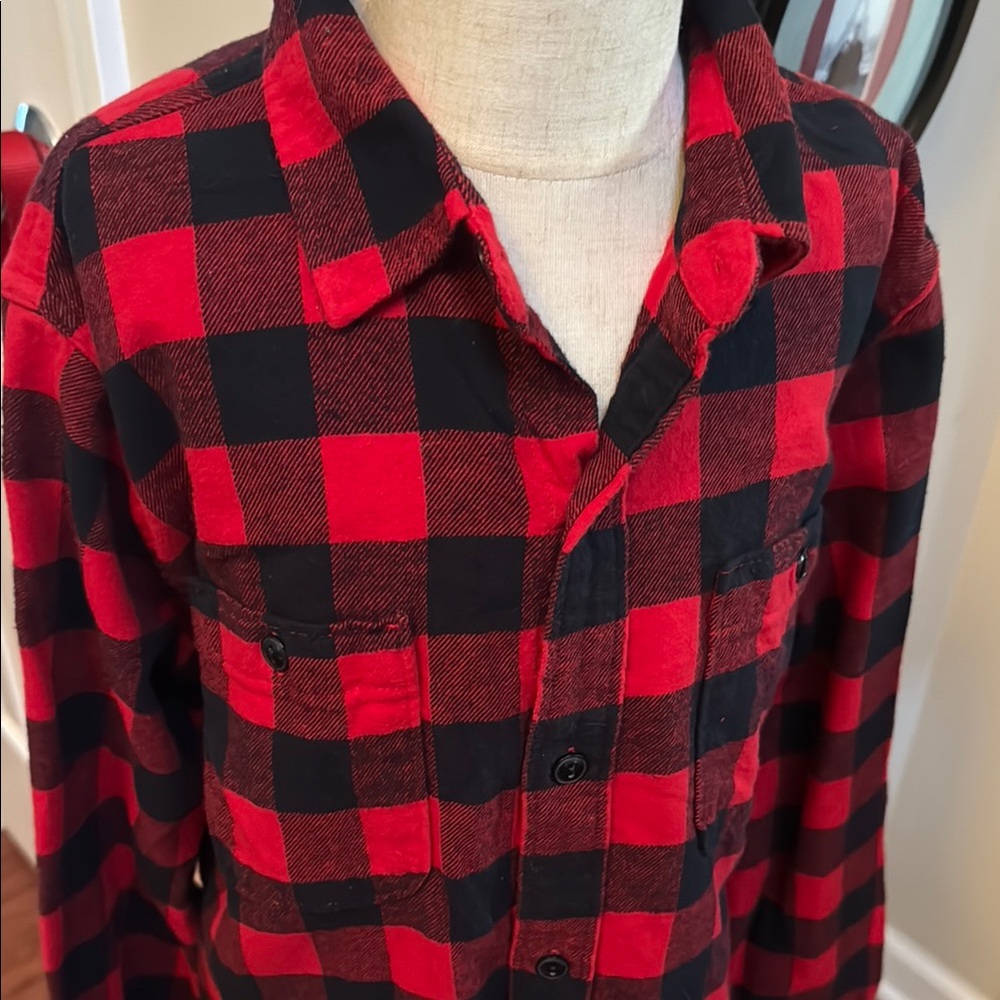 GAP Kids 🦬 Plaid Flannel Button Down Shirt XL Size 12-14 Cozy Classic